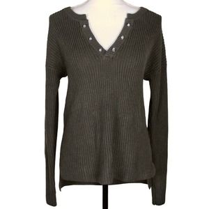 Stitch Fix Pixley Size Small Colbey Grommet Detail Pullover Olive Green V Neck